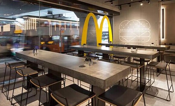 “造場”運(yùn)動正流行：想讓食客痛快買單，給個(gè)場景先！