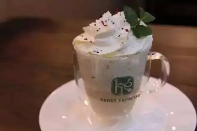 “經(jīng)典”與“醇正”對賣咖啡而言不再重要了嗎？|餐飲界