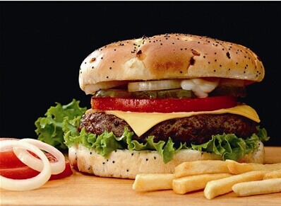 麥當(dāng)勞入華25年，如今也開始賣粥和饅頭