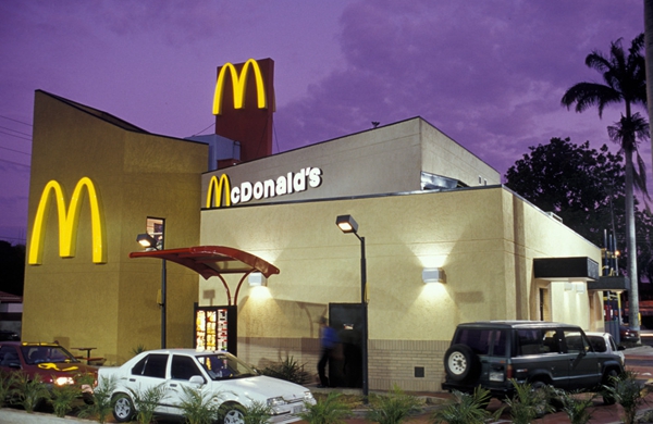 麥當(dāng)勞再怎么牛，也依然干不過趨勢(shì)|餐飲界