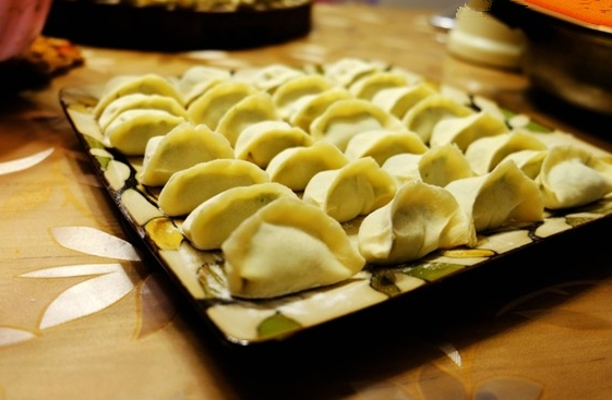 案例|餐廳遇“天災”生意大滑，員工流失，怎么自救？