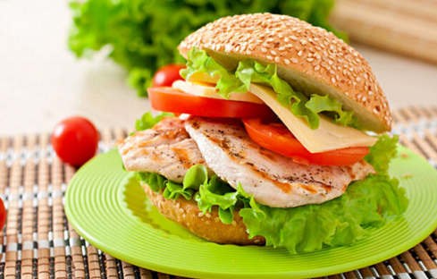 單店日均200單，92年小伙如何靠外賣(mài)日進(jìn)斗金？