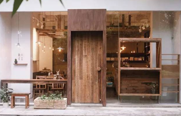 天天賴床的兩位姑娘，開(kāi)了一家被懶蟲(chóng)追捧的私房小食館