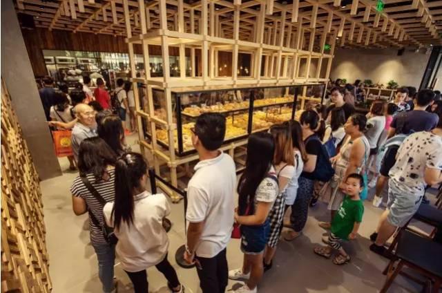 我們不是面包的制造者，我們只是場(chǎng)景的搬運(yùn)工！