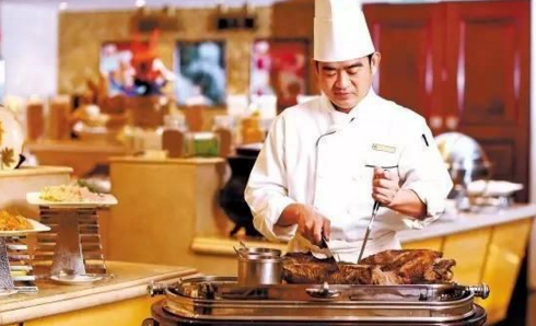 這樣的廚師長(zhǎng)，才是餐飲老板想要的！|餐飲界