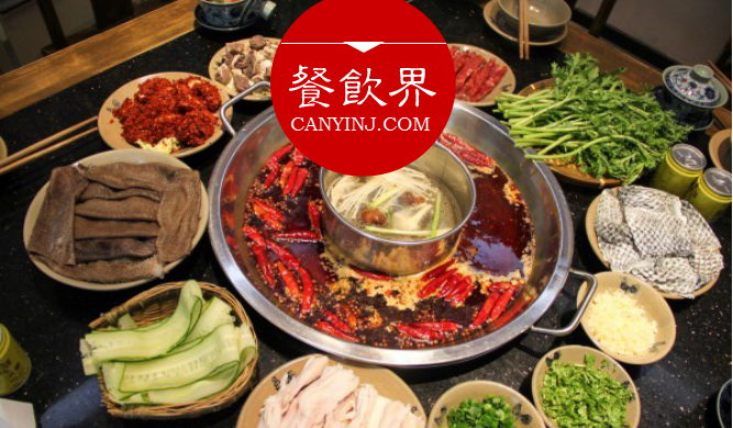 火鍋被玩壞了，餐廳竟然靠一套盤子在紅海中殺出一條血路？|推薦