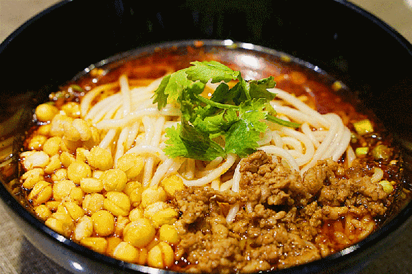 從地區(qū)小吃到全國連鎖，揭秘重慶小面是如何上位的？|餐飲界