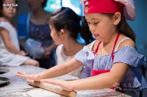 讓一碗涼皮快速火起來，這家小店只用了8個小招術！|餐飲界