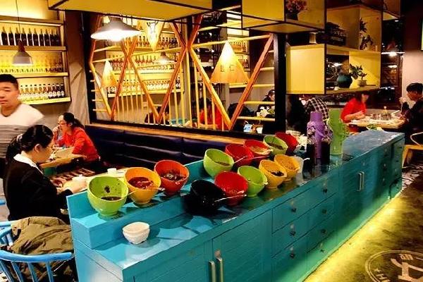 這家店太屌！一天只賣一頭牛，售罄就閉店，竟然還爆滿！|餐飲界