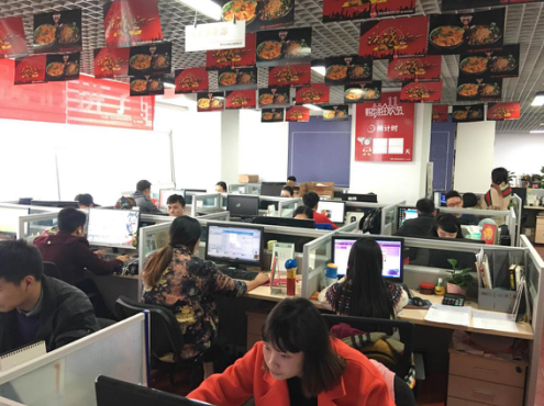 一舉邁入億元級電商俱樂部，白家食品憑什么？|餐飲界