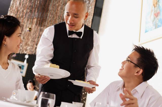 4招留住老顧客，拓展新顧客，讓餐廳遠(yuǎn)離業(yè)績瓶頸！|餐飲界