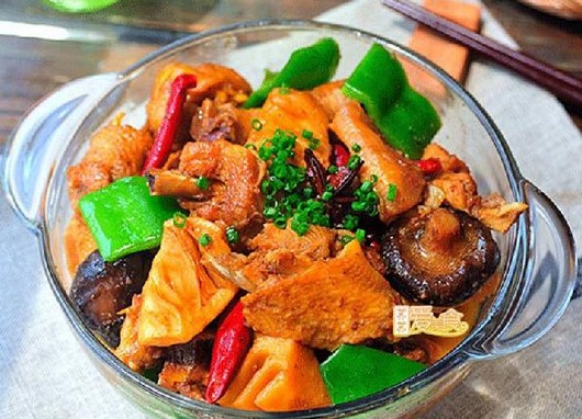 大數(shù)據(jù)告訴你：是誰(shuí)支撐黃燜雞瘋狂擴(kuò)張到現(xiàn)在？