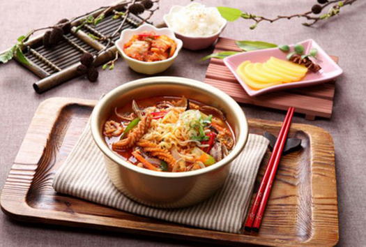 烤肉、炸雞、拌飯、芝士火鍋，難掩韓餐爛大街的真相