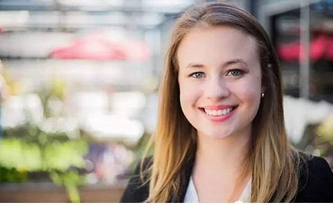 硅谷美女明目張膽的造假，人造蝦仁居然賣到了Google餐廳