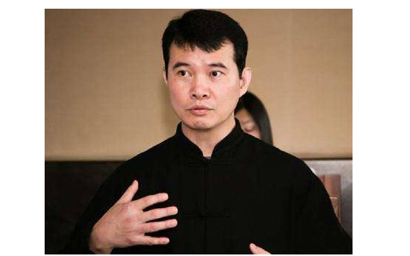 一個只占公司1%股份的老板，是如何讓員工媲美海底撈的？