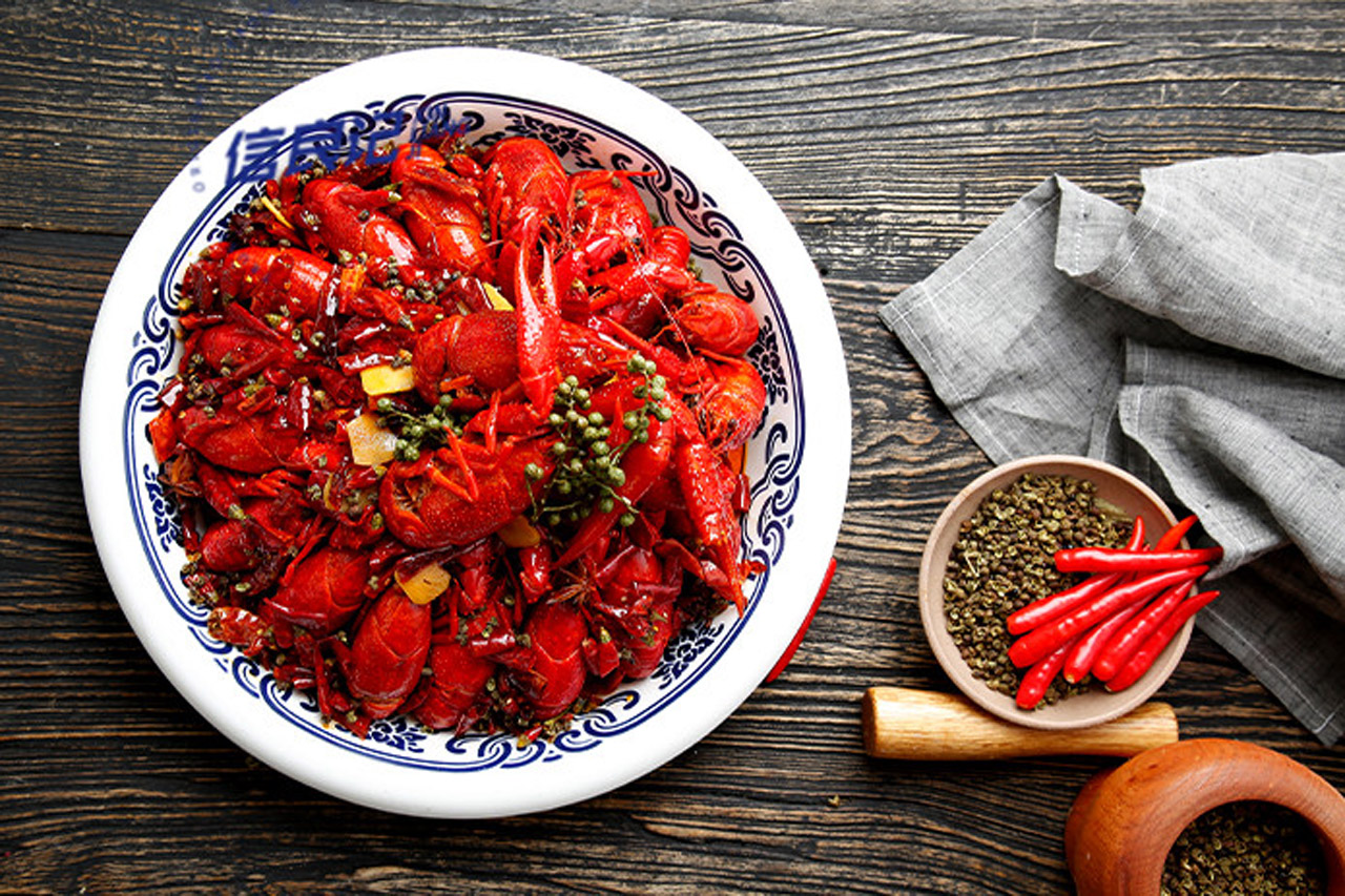 源頭控制+爆品美食，信良記讓小龍蝦市場(chǎng)再次升溫