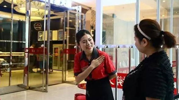 還在朋友圈招人？麥當(dāng)勞、優(yōu)衣庫、海底撈這樣培養(yǎng)店長！