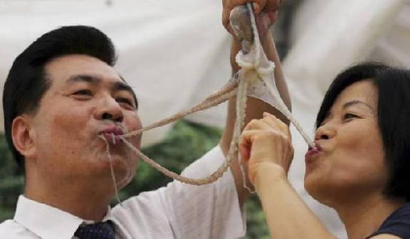 盤點(diǎn)日本黑暗料理，你能忍幾級(jí)？