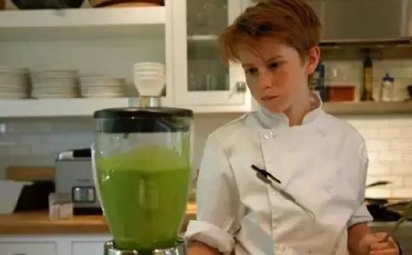 18歲就擁有餐廳，人均千元，食客多為名人政要，他如何做到的？