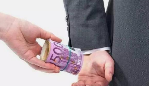 采購(gòu)吃回扣200余萬(wàn)被抓！餐企如何對(duì)行業(yè)“潛規(guī)則”說(shuō)不？