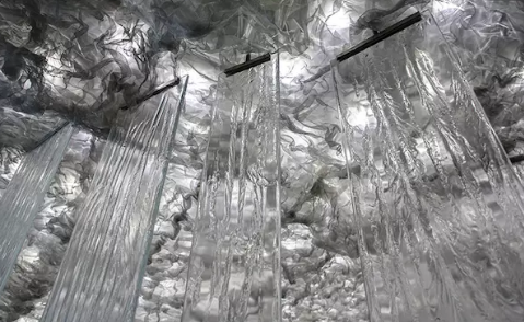 巴塞羅那有家“冰凍”餐廳，一切看上去都是“冰冰涼”