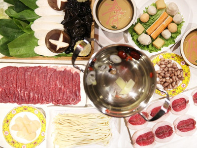 一鍋百味“火拼”廣州火鍋店高熱是“虛火”還是“實火”？