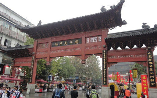 南京夫子廟商圈餐飲調(diào)查：175個(gè)餐飲店鋪集聚，小吃甜品滲透率最高