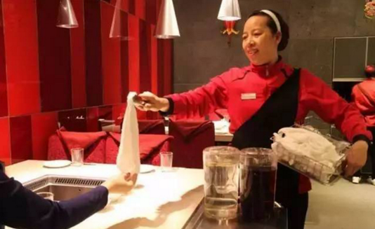 50%的工作將被 AI 取代！餐飲人未來的競(jìng)爭(zhēng)力是......