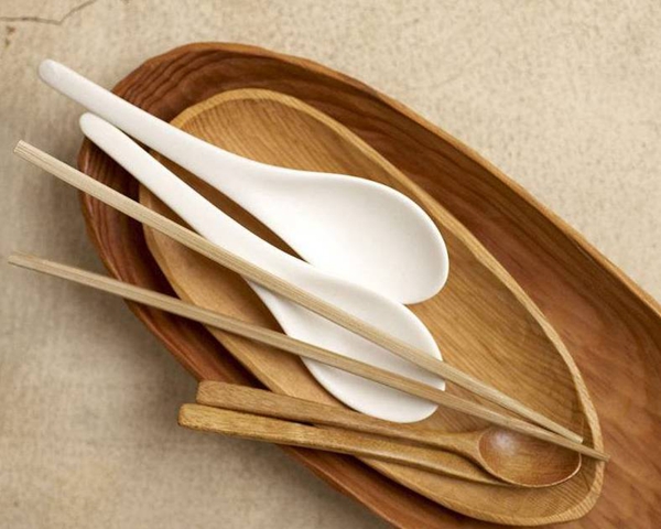 一籠小確幸、滬小胖、桂滿隴…是誰(shuí)連環(huán)謀殺了上海灘的網(wǎng)紅餐廳們？|餐飲界