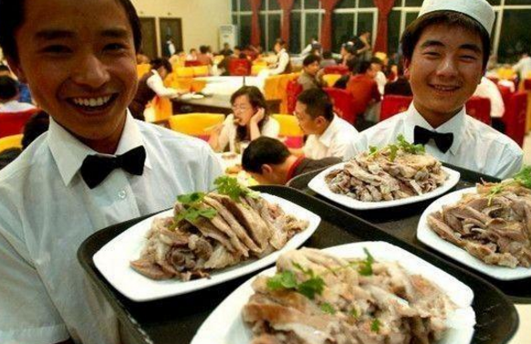 得消費(fèi)者得天下！餐飲老板趕緊跟上這三大趨勢(shì)