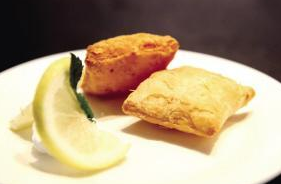 津麥當(dāng)勞超過(guò)100家餐廳升級(jí)，新晉星廚謝霆鋒烹制霆鋒酷辣雞腿堡