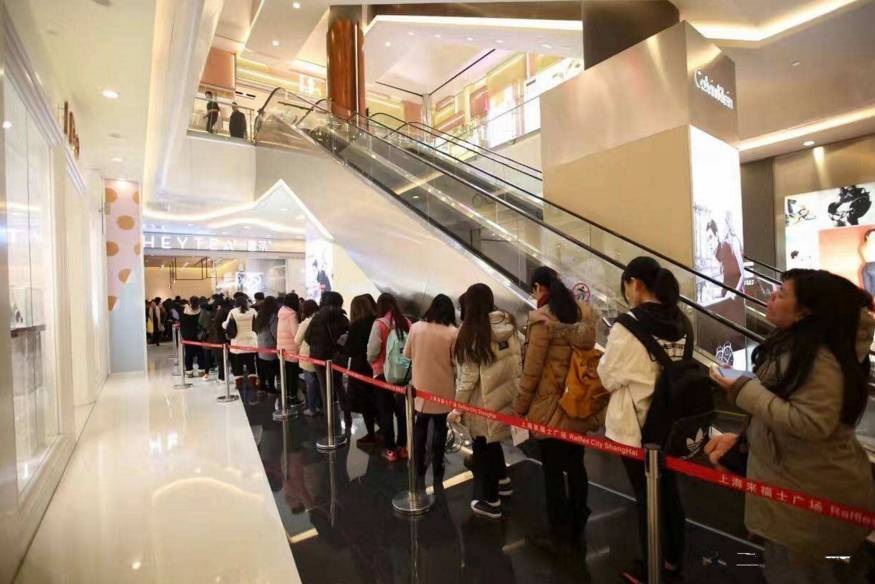 喜茶的“護城河”距離星巴克還有多遠？｜思考