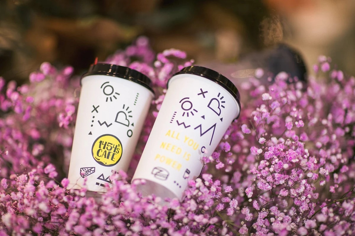 瞄準外帶咖啡市場，「1454's cafe」想用粉絲經濟做咖啡界的喜茶