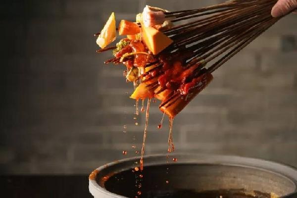 看一眼就讓顧客把持不住，竟是因?yàn)橐环莶藛?