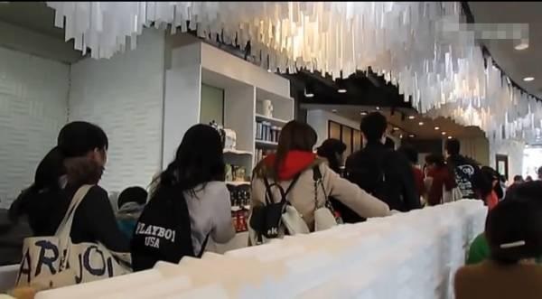 冬季奶茶店排隊(duì)減少？但你更應(yīng)該思考“排隊(duì)”問(wèn)題！