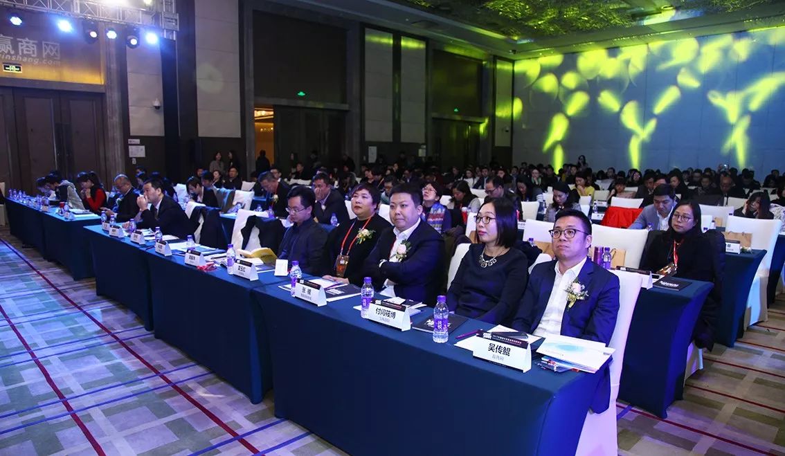 他們，與實體商業(yè)的未來同行！|餐飲界