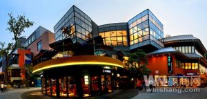 武漢天地網(wǎng)紅品牌的聚集成趨勢，日常的排隊成習(xí)慣|餐飲界