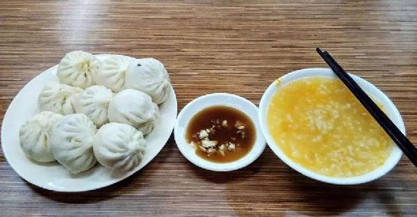 60平米早餐店一早收了5000塊，老板做了這五件事