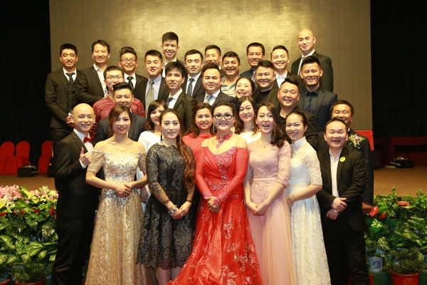 高原姑娘加入青海商會(huì) 將中國餐飲文化發(fā)揚(yáng)光大|餐飲界