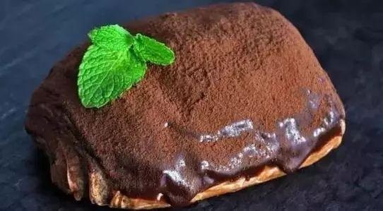 2018年，對于撲向“網(wǎng)紅”餐飲的資本來說，是成還是?。?></a>
          <div> <a href=