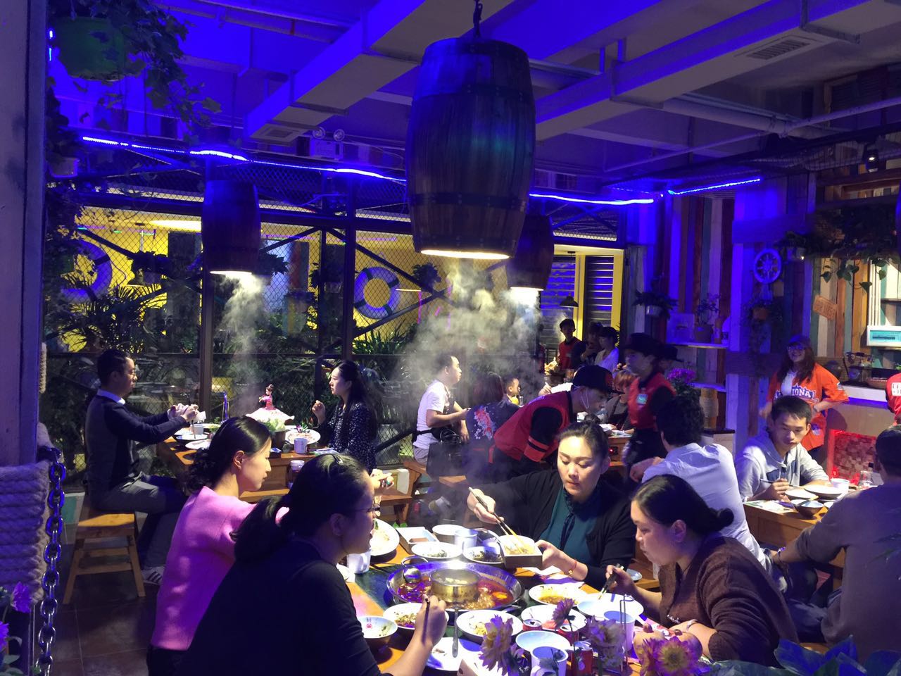 一次性火鍋有什么不同，為何一眾火鍋加盟商都選擇它