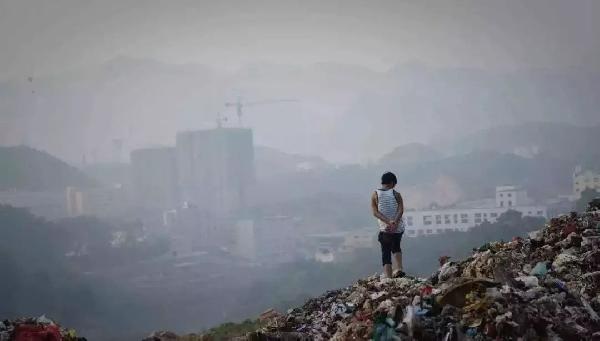 外賣包裝加重環(huán)保困局，“叫好不叫座”的鋁箔餐盒何時(shí)才能破局？