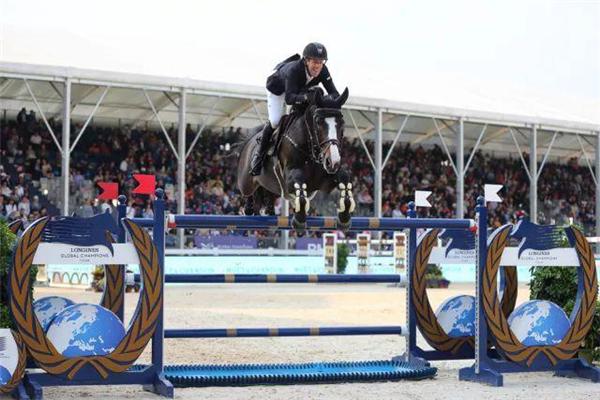 2018浪琴環(huán)球馬術(shù)比賽圓滿落幕，“Blairquhan本來旺”成亮點