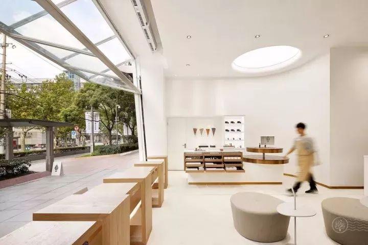 茶飲界新貴駕到，超時尚設(shè)計分分鐘上熱搜！