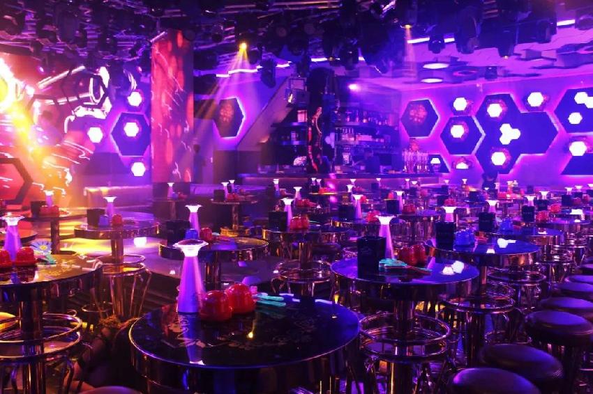 餐飲門店紛紛畫風(fēng)突變，餐廳的視覺體驗(yàn)確實(shí)該重新審視了