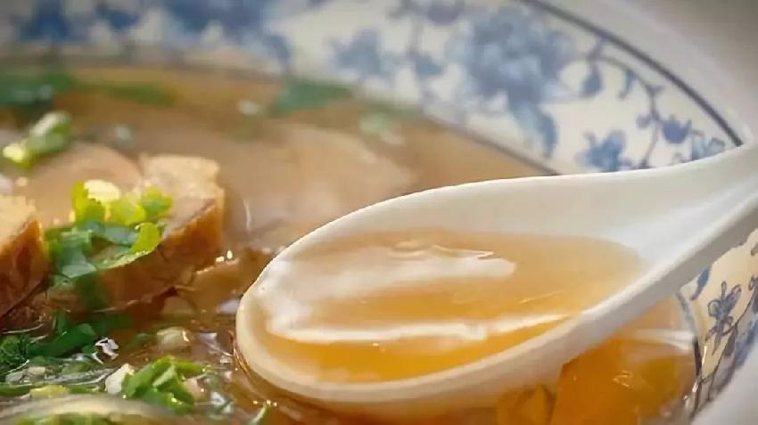 顧客打算花30實(shí)際花50，原因竟是服務(wù)員說了這5句話！