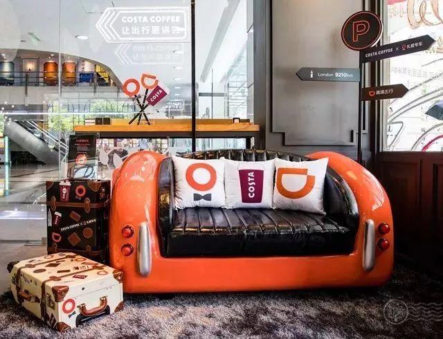 滴滴開了家網(wǎng)紅咖啡店？設(shè)計(jì)得很有亮點(diǎn)?。?></a>
          <div> <a href=