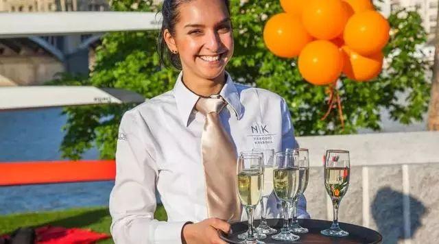 處理餐廳顧客投訴觸犯這6個禁忌，顧客就會糾纏不休！|餐飲界