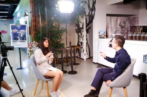 專訪鹿角戲創(chuàng)始人Aaron：不要做網(wǎng)紅，要做長(zhǎng)線大品牌