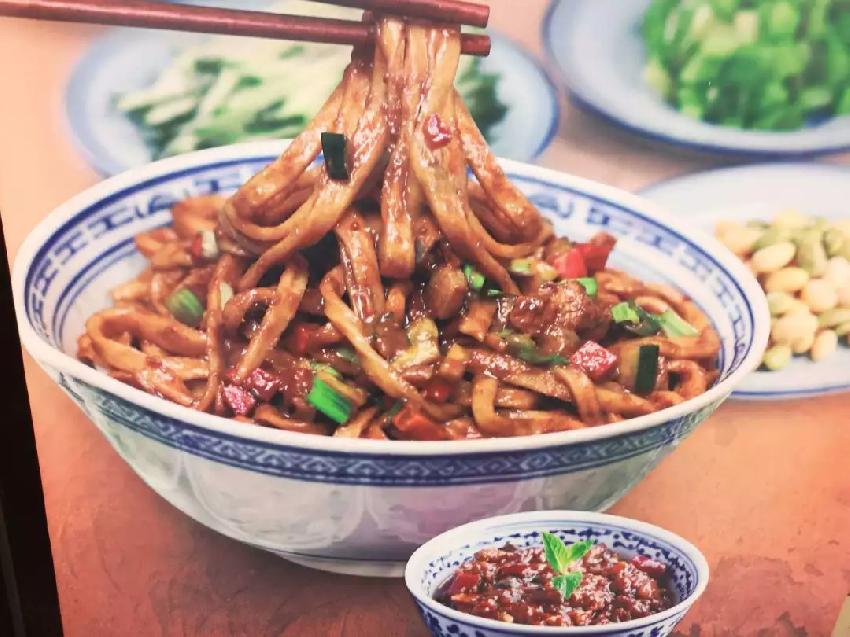 做個(gè)燒餅只需2秒，“快手馮”把老北京燒餅做成“非遺”